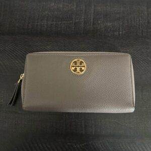 Tory Burch Wallet